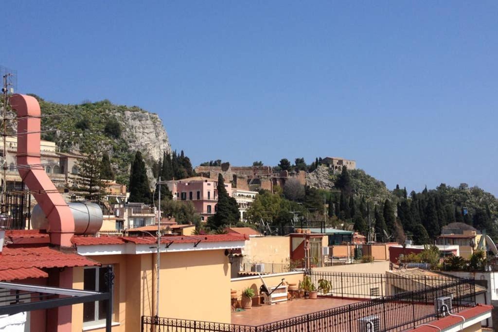 Loft Via Calapitrulli Apartman Taormina Kültér fotó